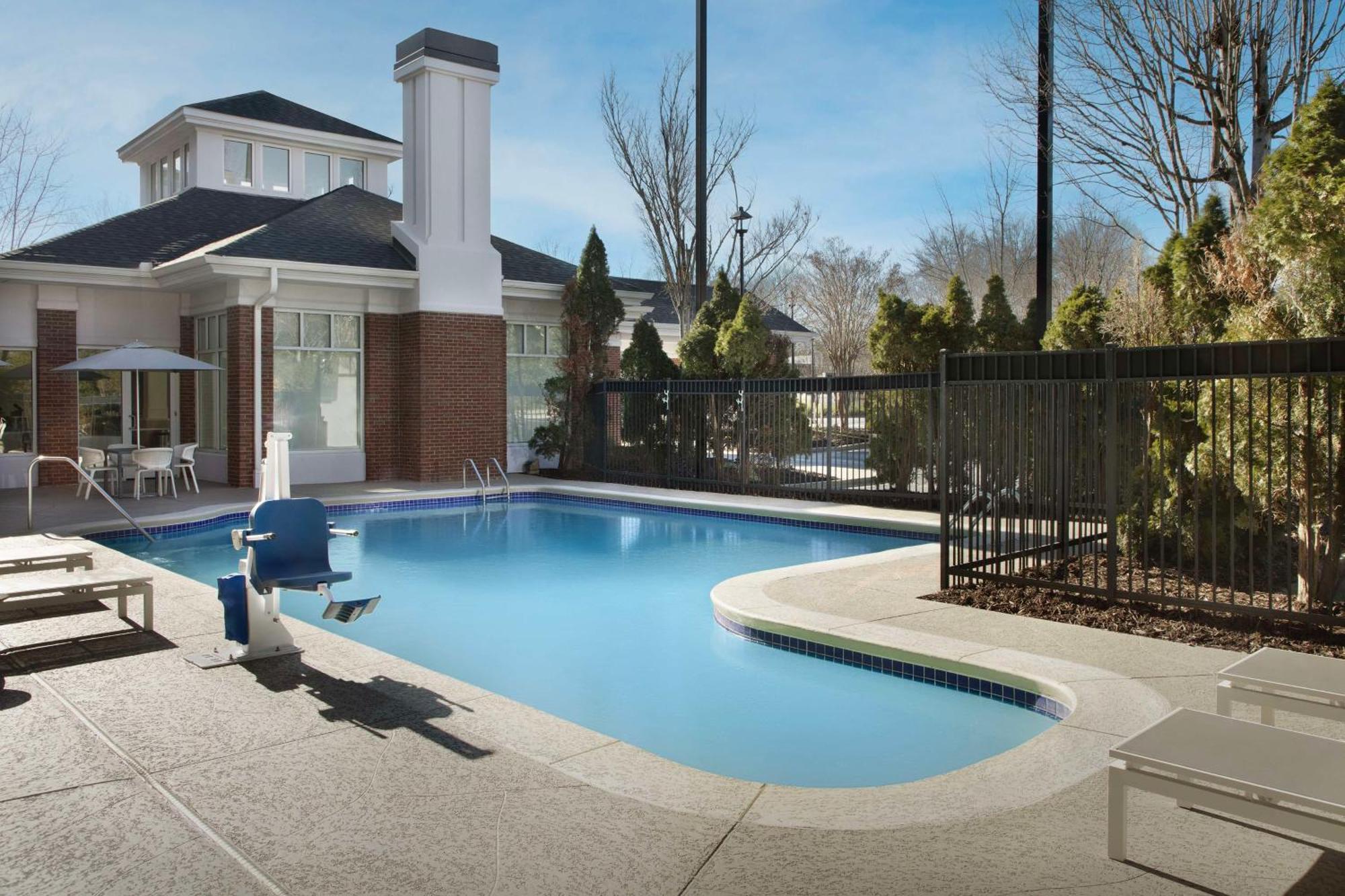 Hilton Garden Inn Atlanta North/Johns Creek Extérieur photo