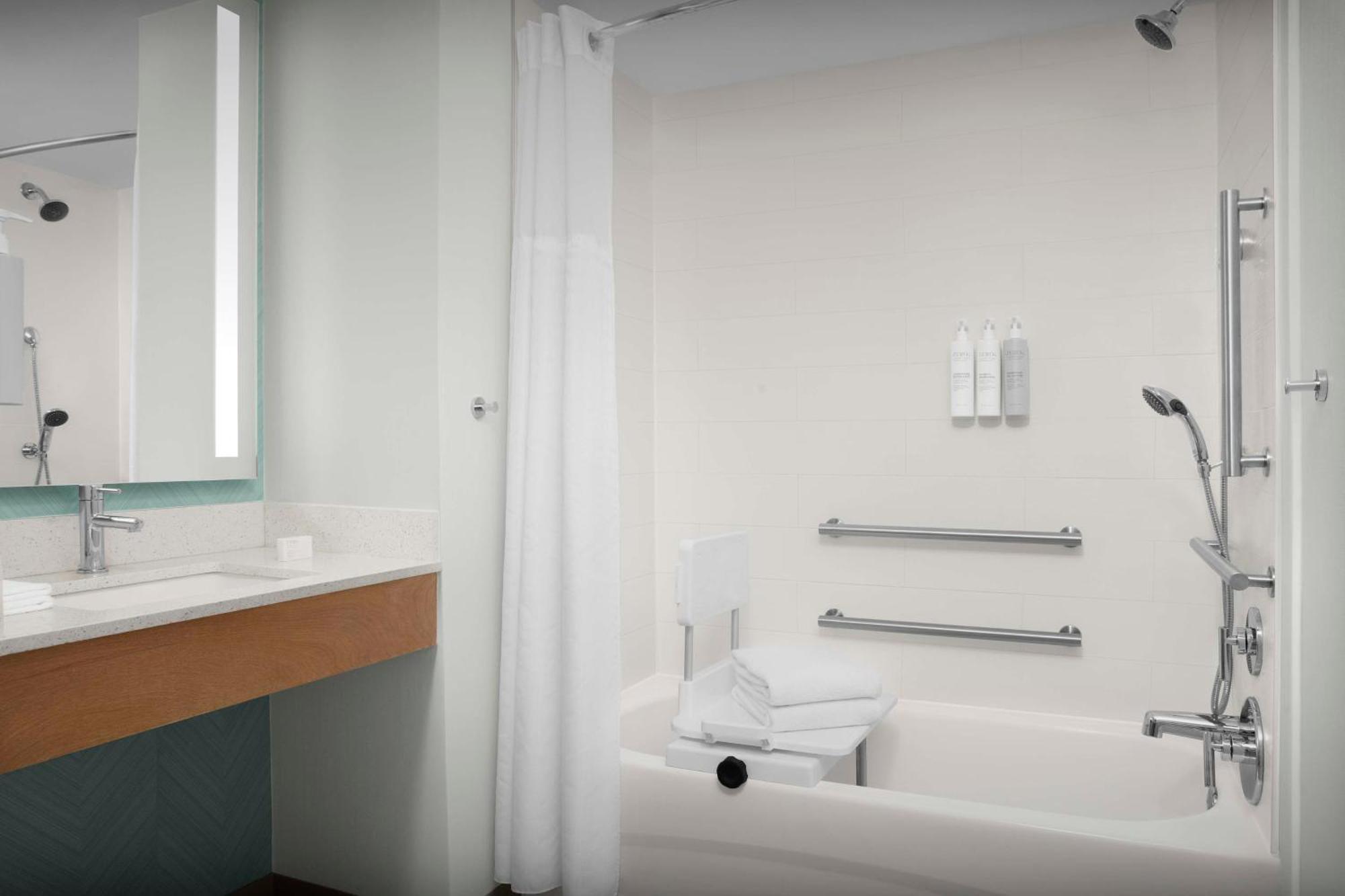 Hilton Garden Inn Atlanta North/Johns Creek Extérieur photo