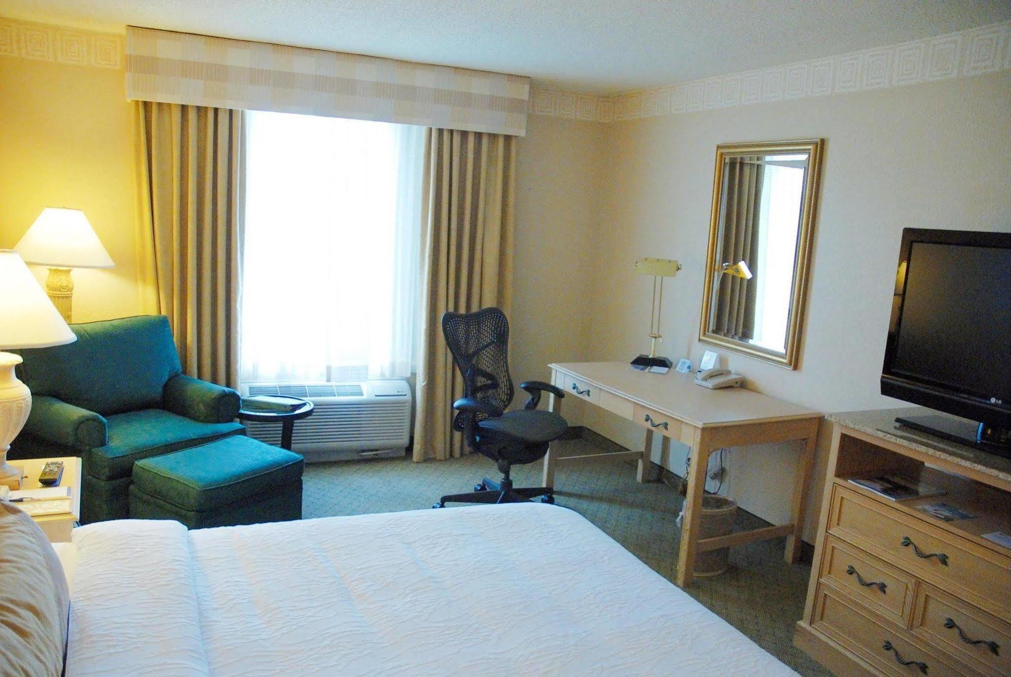 Hilton Garden Inn Atlanta North/Johns Creek Extérieur photo